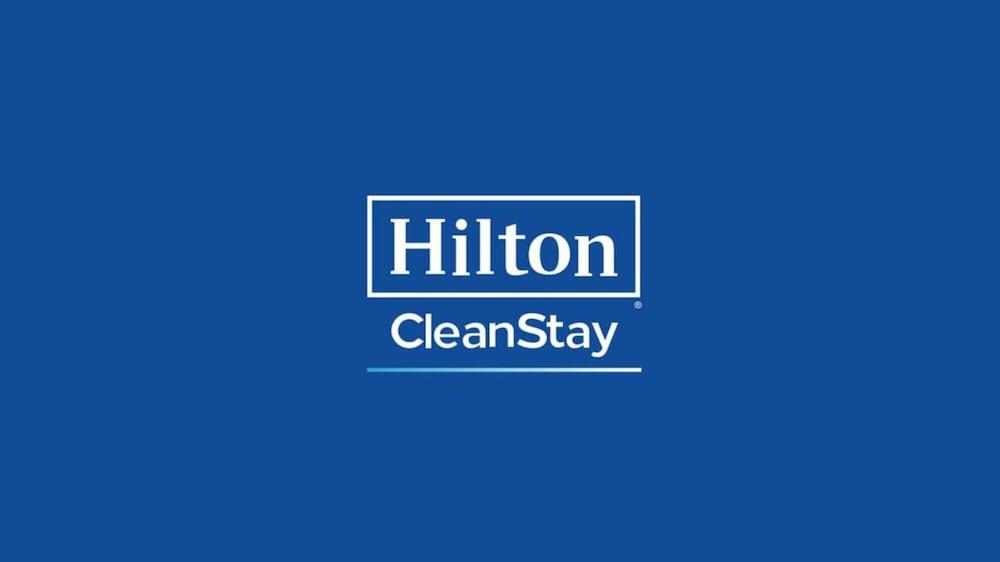 Hotel Homewood By Hilton Falls Church