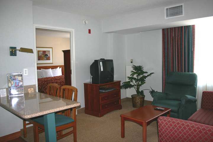 Homewood By Hilton Falls Church 3*